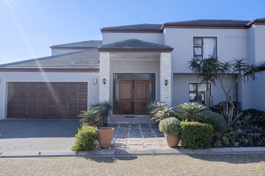 5 Bedroom Property for Sale in Big Bay Western Cape